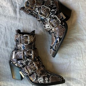Like New ! Jeffrey Campbell Snakeskin Buckled Boot